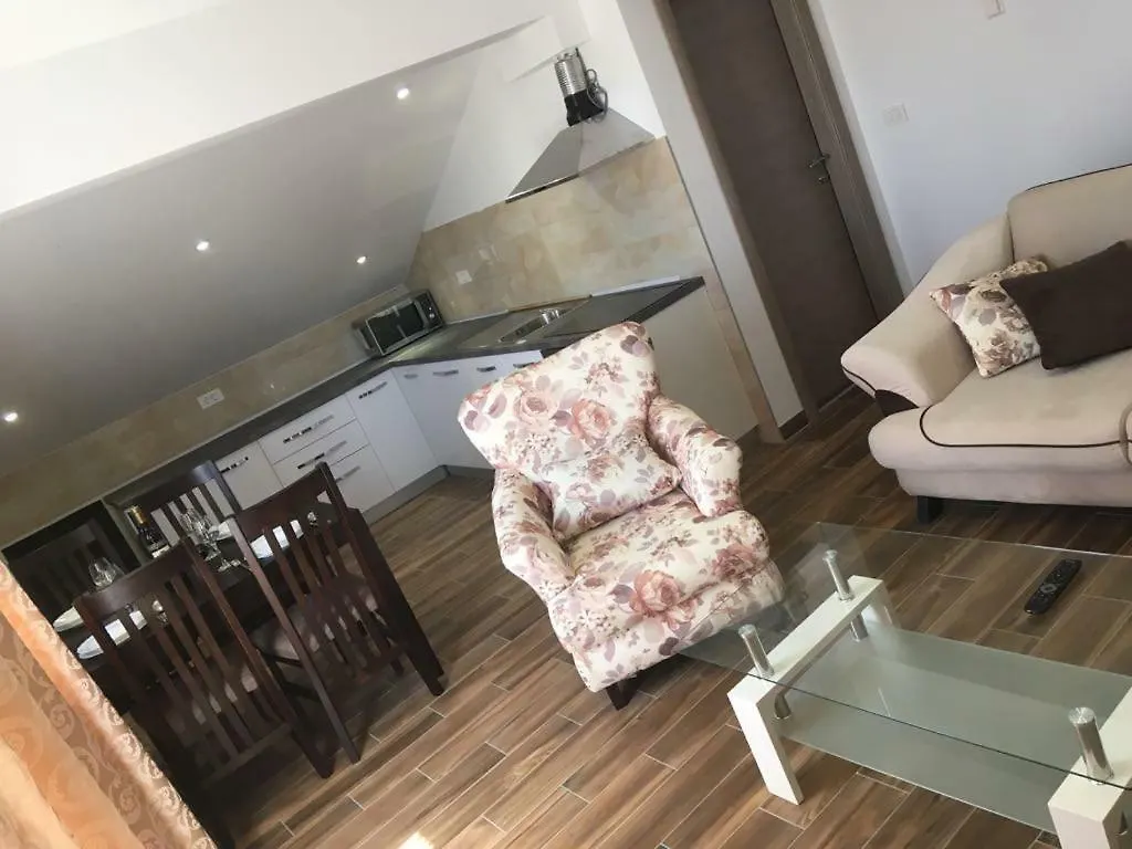 Apartment Beljan Trogir 0*,  Kroatien